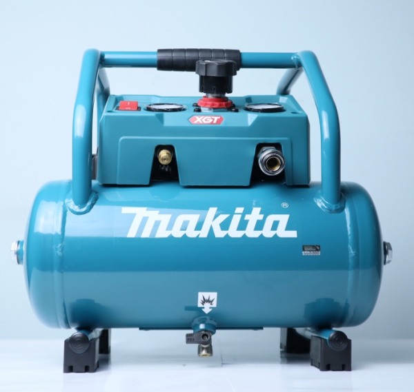 Máy nén khí dùng pin 40Vmax XGT Makita AC001GZ (Chưa Pin & Sạc)